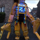 Imagen para el artículo titulado El mejor disfraz para bebé es un padre-robot elevador de película